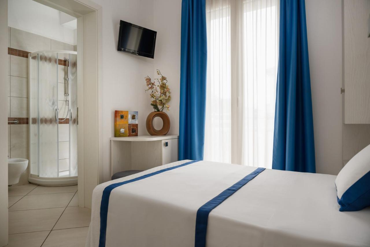 Hotel Embassy Riccione Ngoại thất bức ảnh