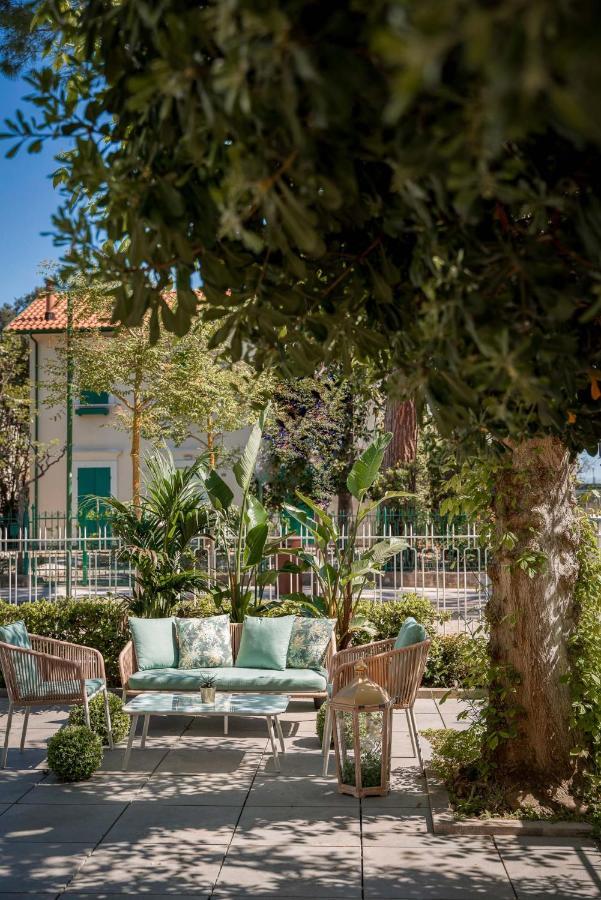 Hotel Embassy Riccione Ngoại thất bức ảnh